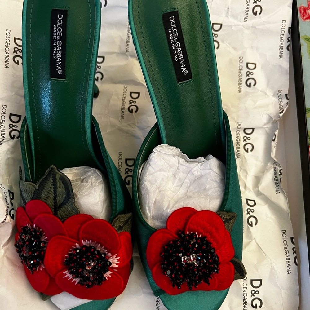 Dolce & Gabbana sandals and wedges Satin Mules